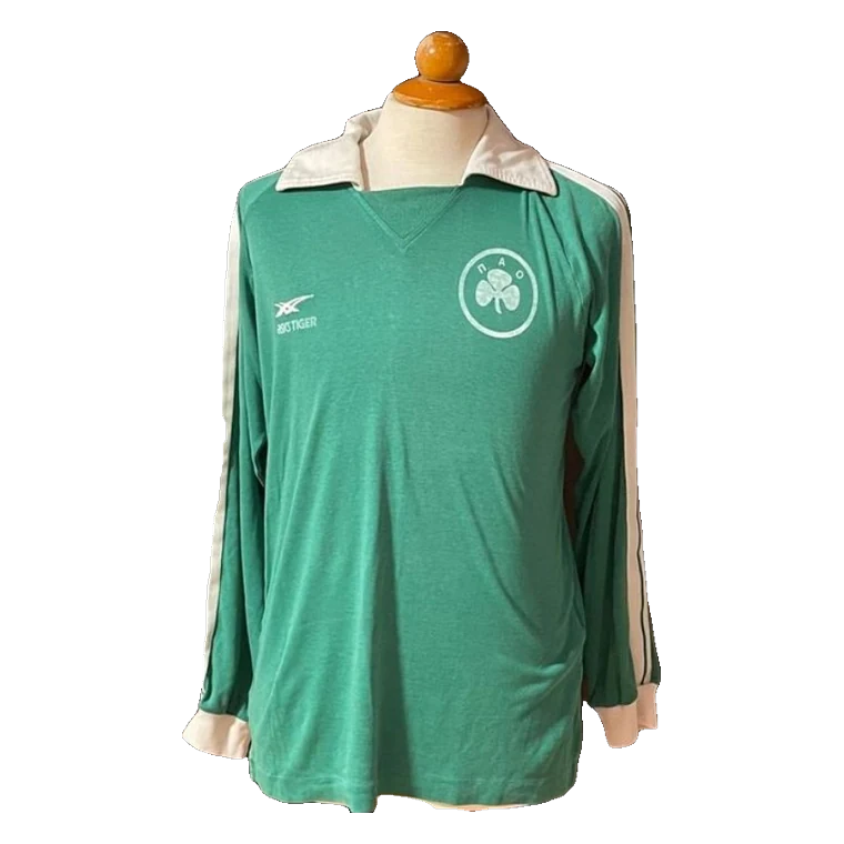 Panathinaikos home · 1982/83